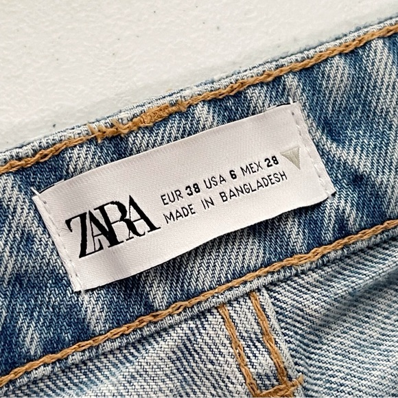 Zara High Rise Light Wash Mother Style Jeans Raw Hem Denim Button Women’s Size 6 - Picture 12 of 14